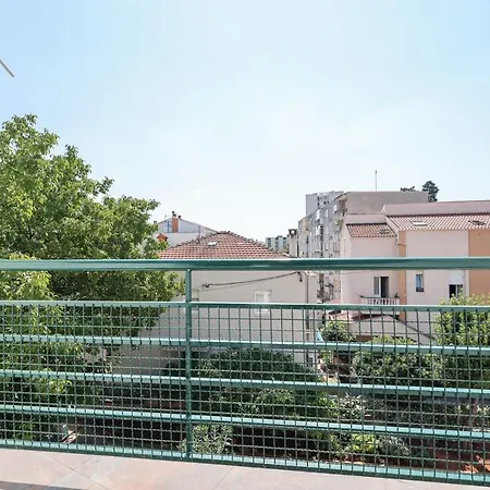 Apartament Zenith Oasis *